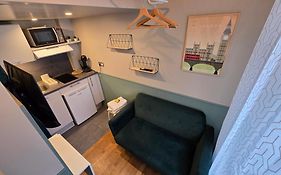 2G- Studio tout équipé avec cuisine proche Paris